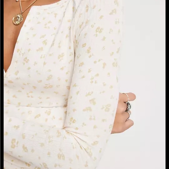 Free people Billie Printed Layering Top size medium - Picture 4 of 8